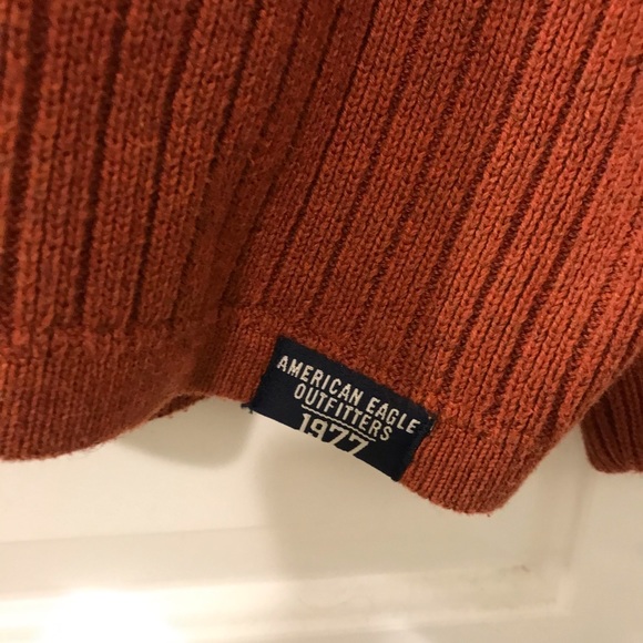 Men’s American Eagle Outfitters Winter Sweater, Size Large, Brick Red in Color - Picture 4 of 4